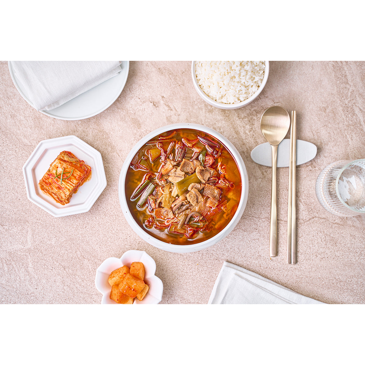 SHINSEGAE FOOD 韓式辣牛肉湯 (450g)
